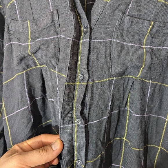 Lord & Taylor Grid Print Button Down Flannel Shirt Women's Size XL - Picture 4 of 8